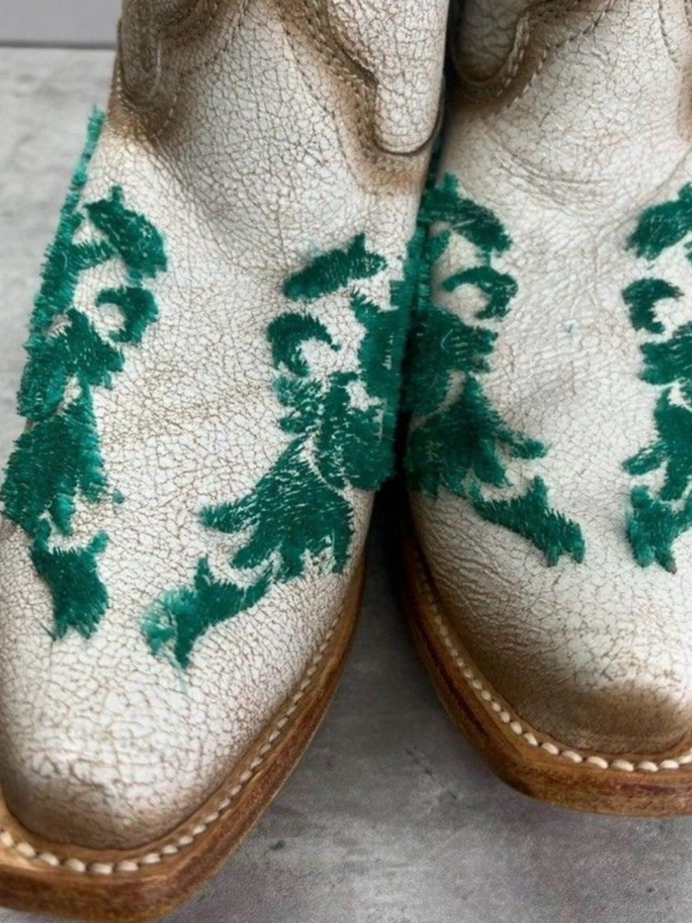 Corral White & Teal Western Heeled Boots - Picture 5 of 6